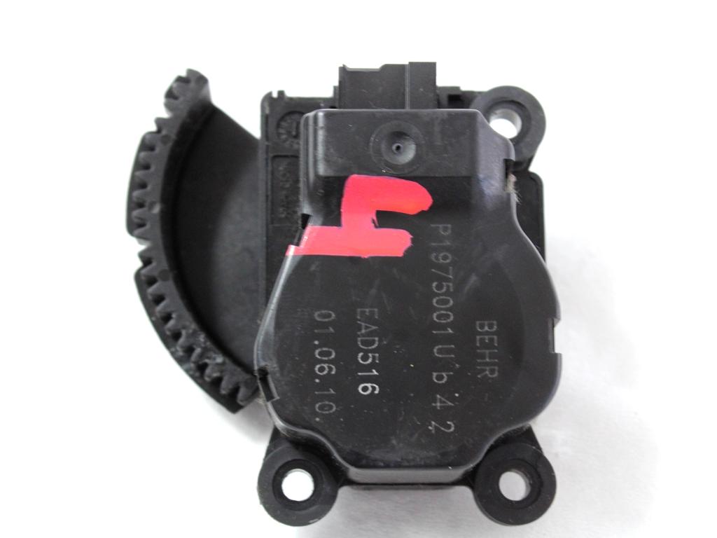 MOTORCEK OGREVANJA OEM N. P1975001U ORIGINAL REZERVNI DEL PEUGEOT 5008 0U 0E MK1 (2009 - 2013) DIESEL LETNIK 2010