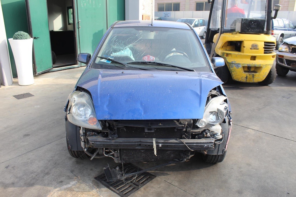 FORD FIESTA 1.4 D 50KW 5M 5P (2007) AUTO IN MAGAZZINO