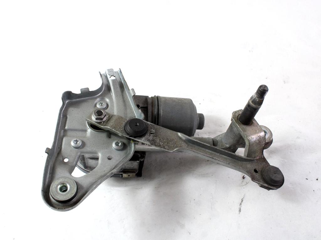 MOTORCEK PREDNJIH BRISALCEV OEM N. 9671062180 ORIGINAL REZERVNI DEL PEUGEOT 5008 0U 0E MK1 (2009 - 2013) DIESEL LETNIK 2010