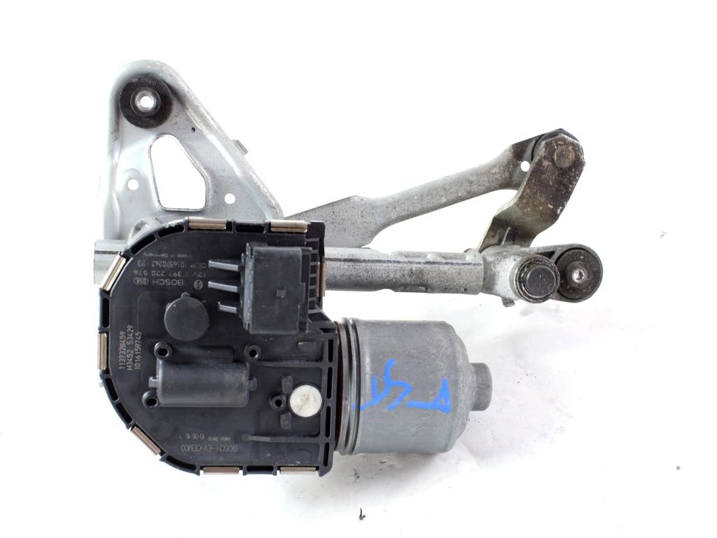 MOTORCEK PREDNJIH BRISALCEV OEM N. 9671062180 ORIGINAL REZERVNI DEL PEUGEOT 5008 0U 0E MK1 (2009 - 2013) DIESEL LETNIK 2010