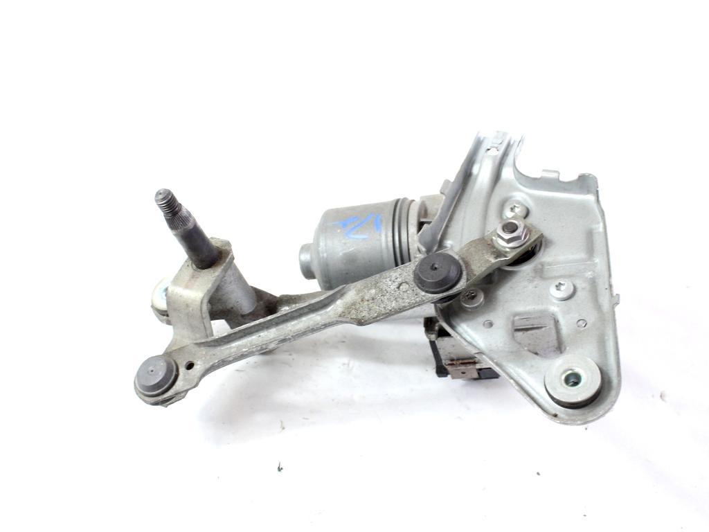 MOTORCEK PREDNJIH BRISALCEV OEM N. 9671062380 ORIGINAL REZERVNI DEL PEUGEOT 5008 0U 0E MK1 (2009 - 2013) DIESEL LETNIK 2010