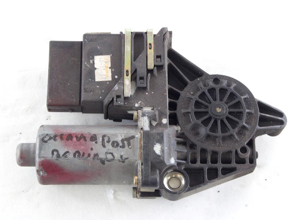 MOTORCEK ELEKTRICNEGA POMIKA ZADNJEGA STEKLA  OEM N. 1K0959704J ORIGINAL REZERVNI DEL SKODA OCTAVIA MK2 1Z3 MK2 BER/SW (2004 - 2008)DIESEL LETNIK 2008