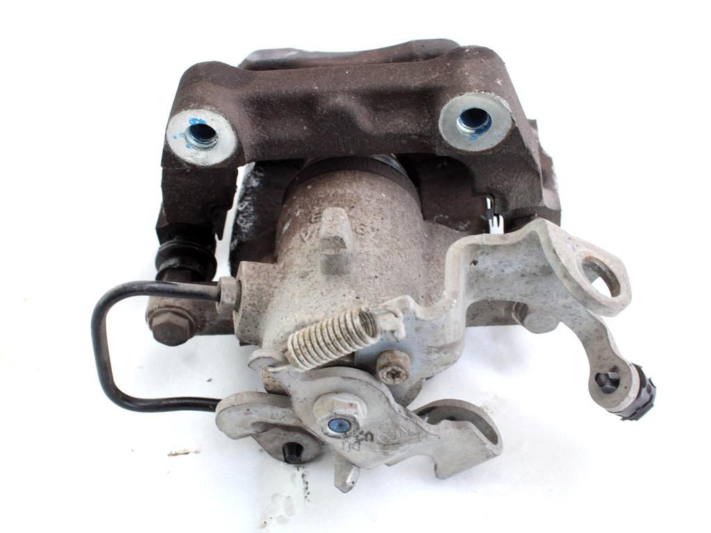 ZADNJE DESNE ZAVORNE CELJUSTI  OEM N. 4401Q3 ORIGINAL REZERVNI DEL PEUGEOT 5008 0U 0E MK1 (2009 - 2013) DIESEL LETNIK 2010