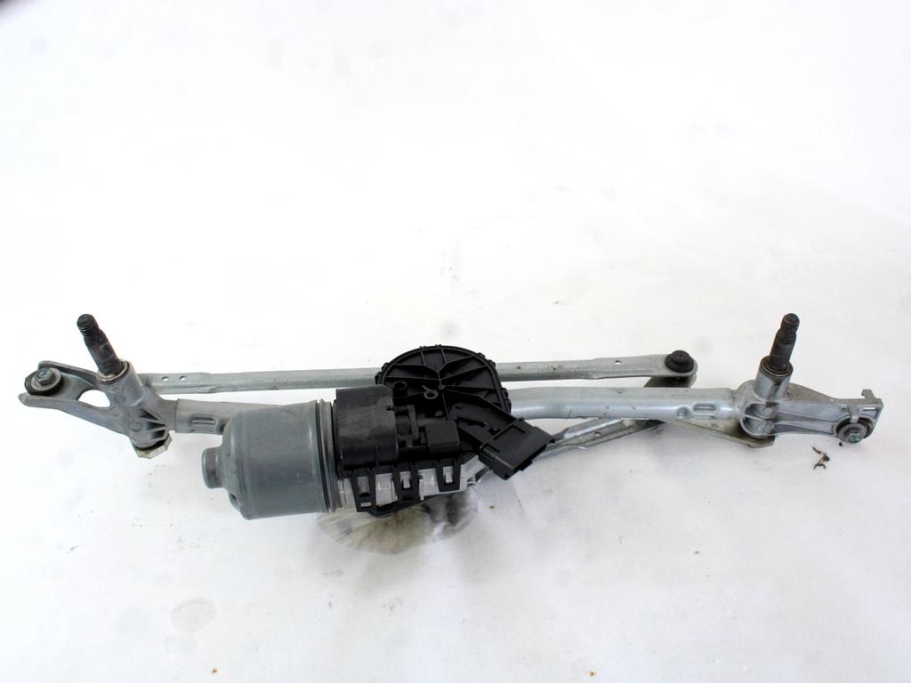 MOTORCEK PREDNJIH BRISALCEV OEM N. 9682861480 ORIGINAL REZERVNI DEL CITROEN BERLINGO MK2 (2008 -2018) DIESEL LETNIK 2016