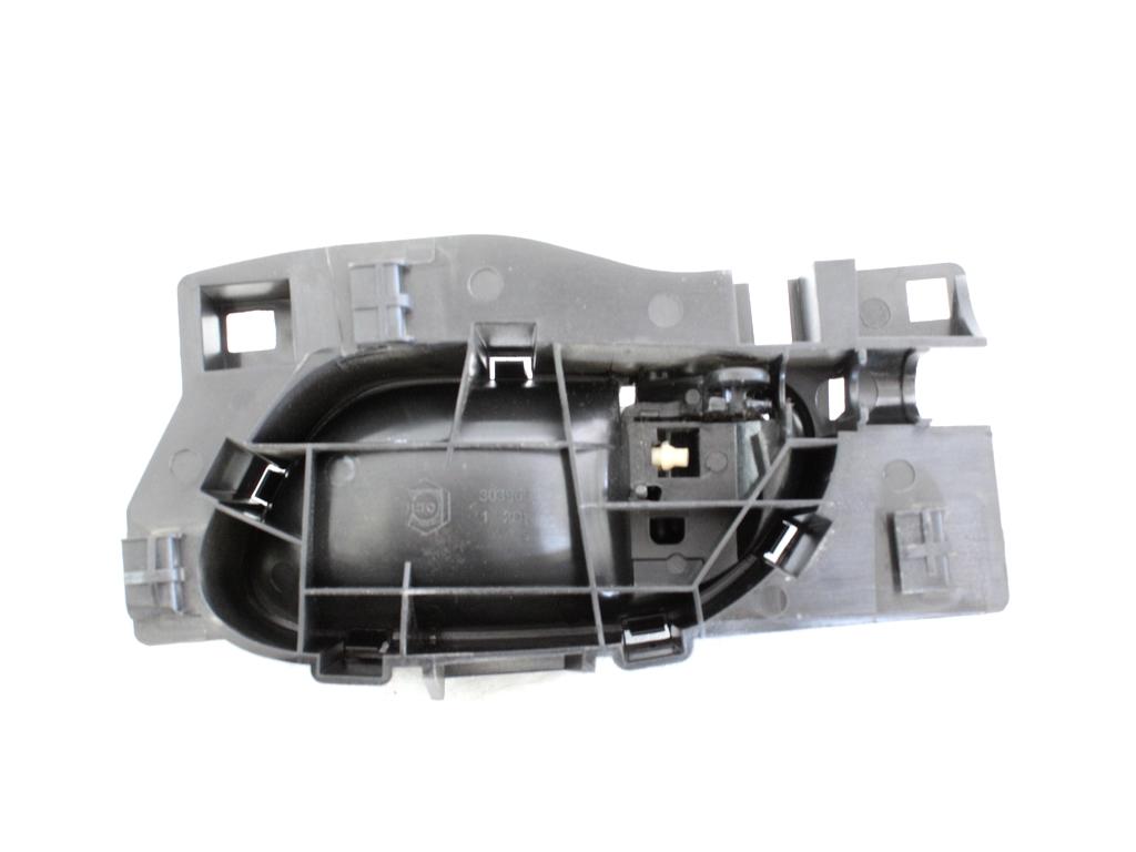 NOTRANJA KLJUKA  OEM N. 96555514XT ORIGINAL REZERVNI DEL CITROEN BERLINGO MK2 (2008 -2018) DIESEL LETNIK 2016