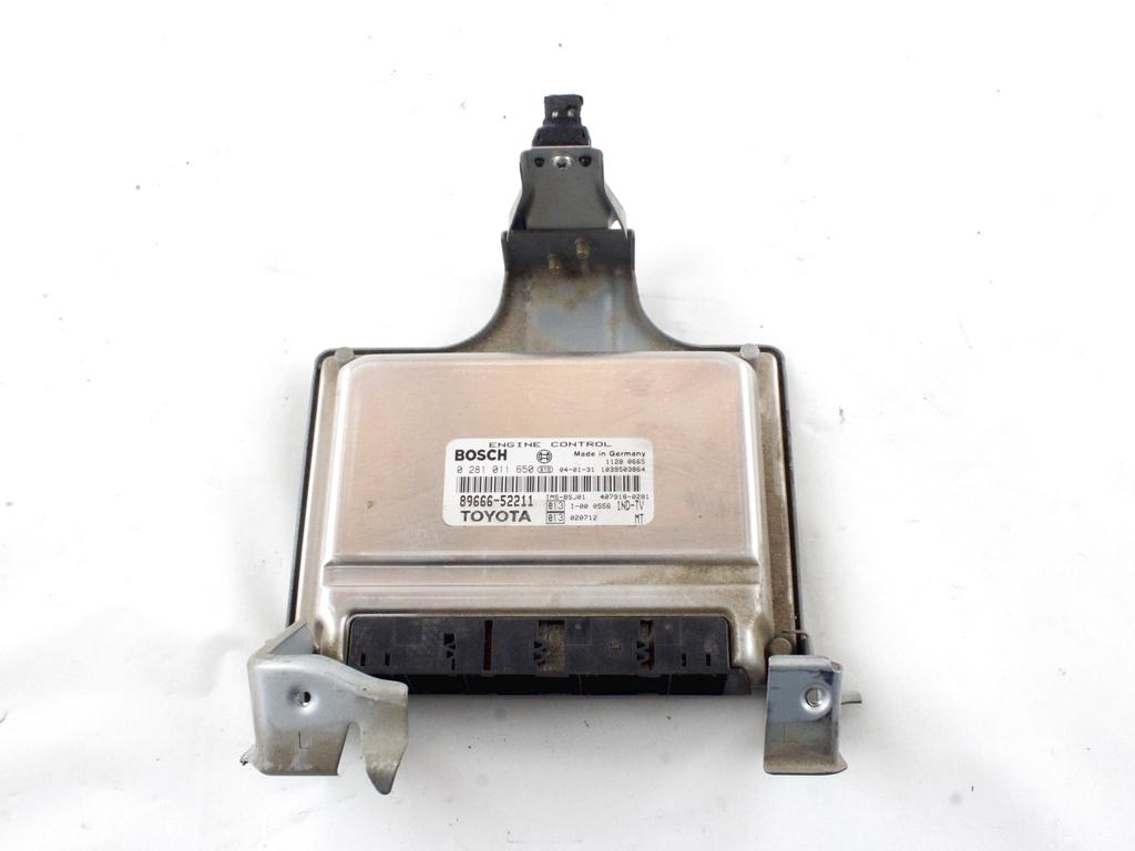 OSNOVNA KRMILNA ENOTA DDE / MODUL ZA VBRIZGAVANJE OEM N. 89666-52211 ORIGINAL REZERVNI DEL TOYOTA YARIS VERSO XP20 (1999 - 2005)DIESEL LETNIK 2004