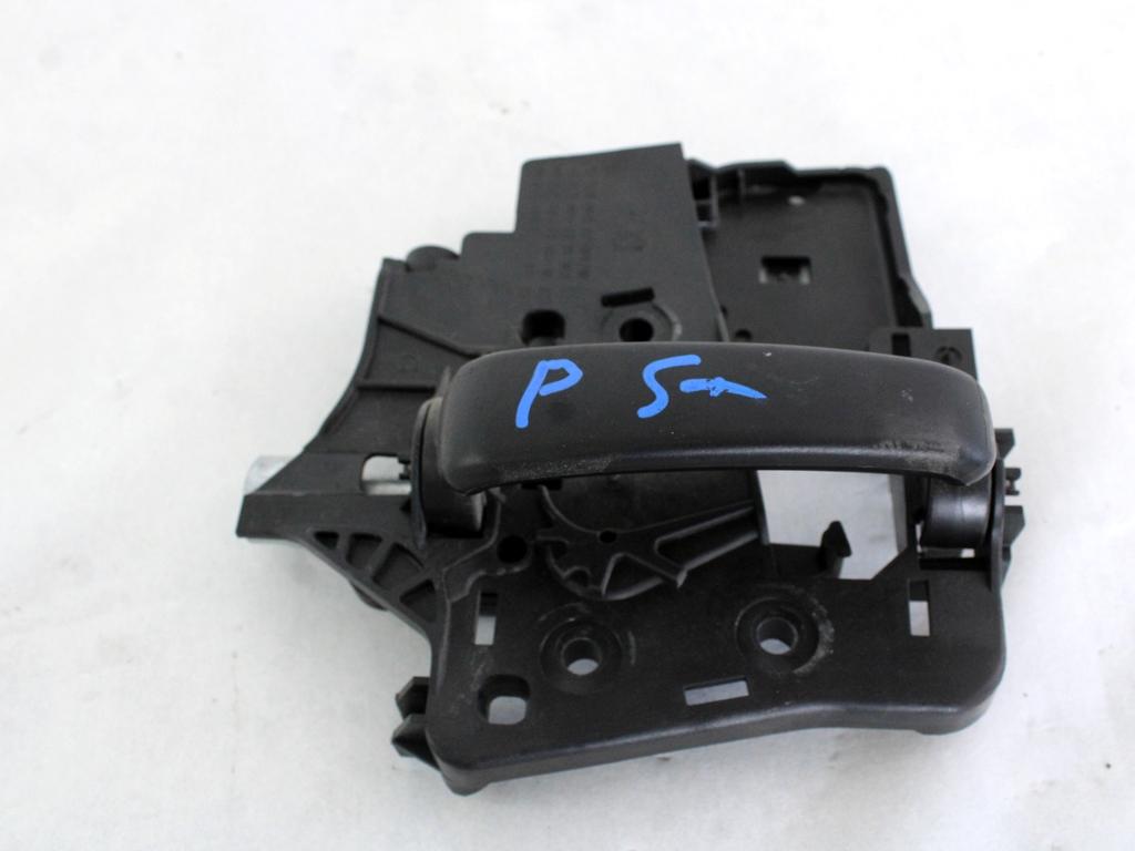 NOTRANJA KLJUKA  OEM N. 9682100777 ORIGINAL REZERVNI DEL CITROEN BERLINGO MK2 (2008 -2018) DIESEL LETNIK 2016