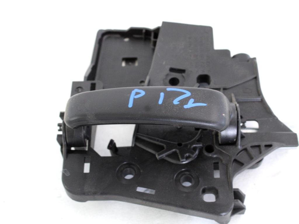 NOTRANJA KLJUKA  OEM N. 9682100677 ORIGINAL REZERVNI DEL CITROEN BERLINGO MK2 (2008 -2018) DIESEL LETNIK 2016