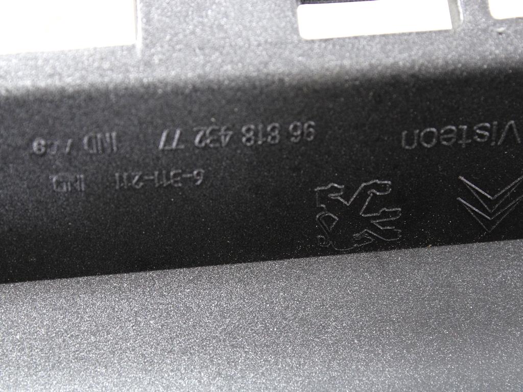 MONTA?NI DELI /  ARMATURNE PLOSCE SPODNJI OEM N. 9681843277 ORIGINAL REZERVNI DEL CITROEN BERLINGO MK2 (2008 -2018) DIESEL LETNIK 2016