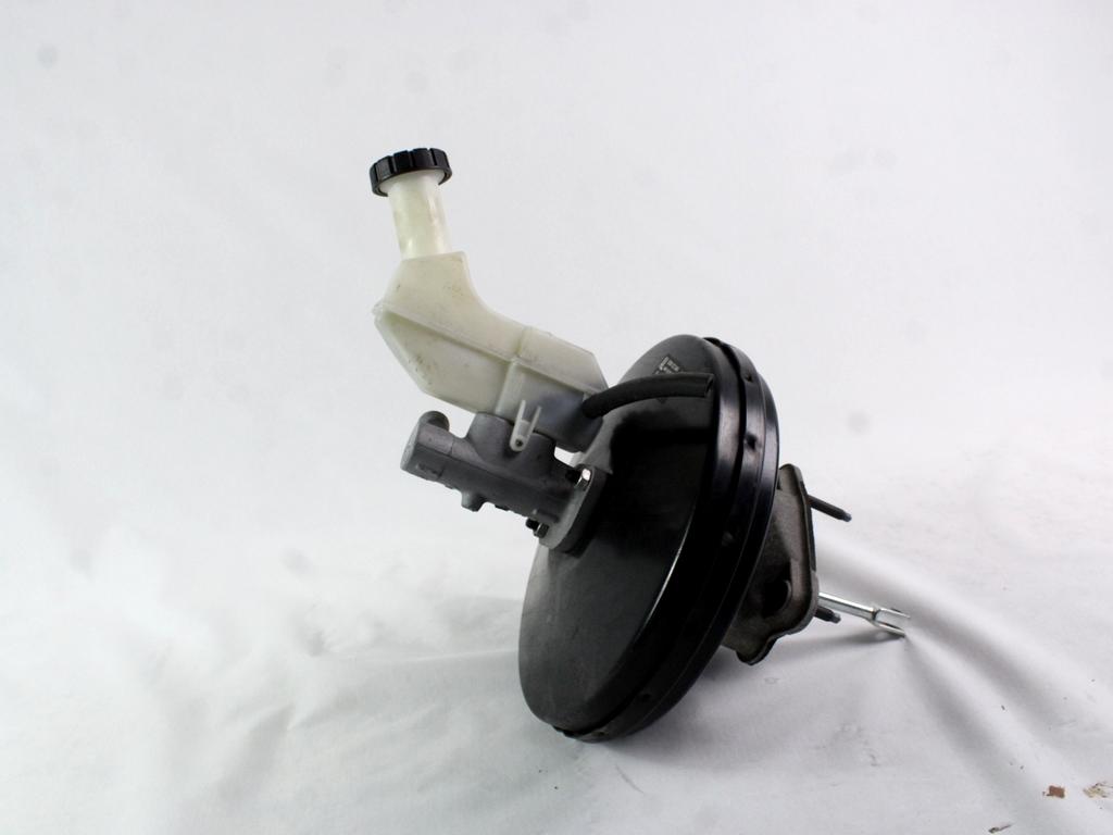 SERVO OJACEVALNIK ZAVOR S PUMPO OEM N. 46007AX702 ORIGINAL REZERVNI DEL NISSAN NOTE E11 MK1 (2005 - 2013)BENZINA LETNIK 2007