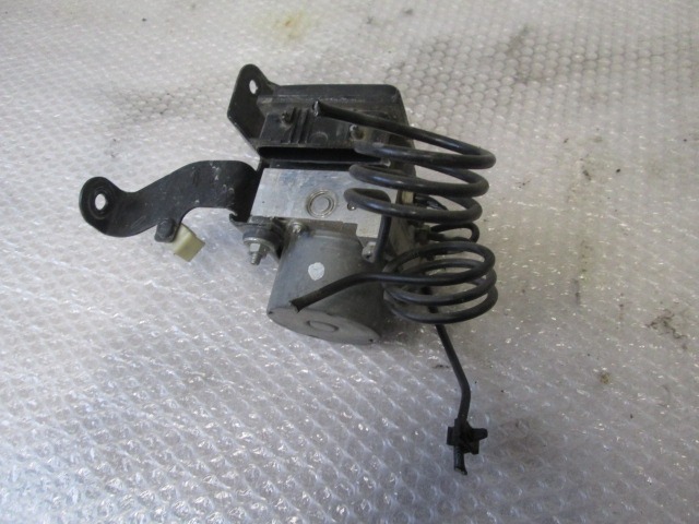 ABS AGREGAT S PUMPO OEM N. 4670A207 ORIGINAL REZERVNI DEL MITSUBISHI COLT Z30 Z3_A Z2_A MK6 (2004 - 2009) DIESEL LETNIK 2007