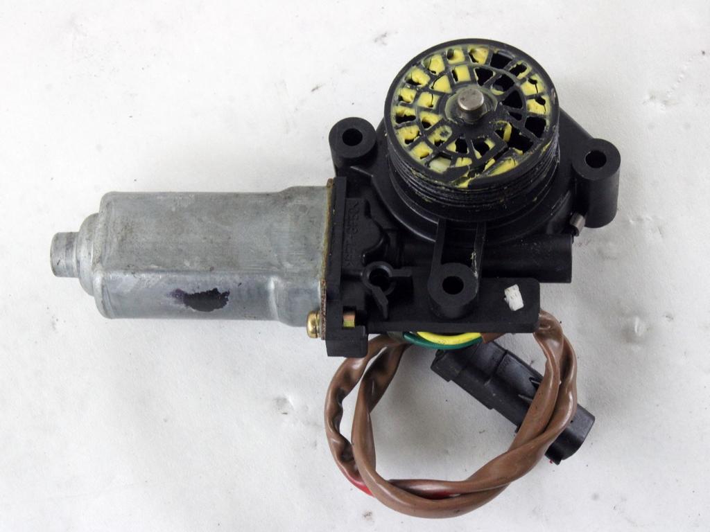 DVIZNI MEHANIZEM SPREDNIH STEKEL  OEM N. K05127832AA ORIGINAL REZERVNI DEL CHRYSLER PT CRUISER PT (2000 - 2010) BENZINA LETNIK 2002