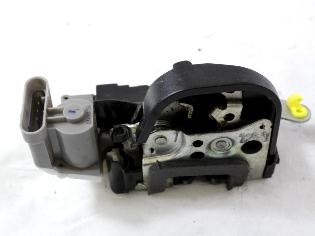 CENTRALNO ZAKLEPANJE ZADNJIH DESNIH VRAT OEM N. 46556820 ORIGINAL REZERVNI DEL ALFA ROMEO 147 937 R (2005 - 2010) BENZINA LETNIK 2010