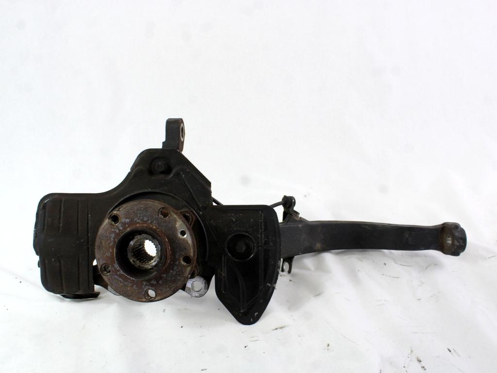 VRTLJIVI LEZAJ DESNO / PESTO KOLESA Z LEZAJEM SPREDAJ OEM N. 60624976 ORIGINAL REZERVNI DEL ALFA ROMEO 147 937 R (2005 - 2010) BENZINA LETNIK 2010