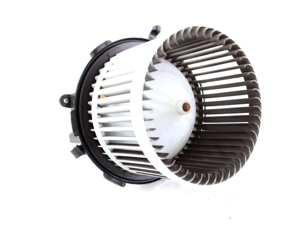 VENTILATOR  KABINE  OEM N. 77364885 ORIGINAL REZERVNI DEL FIAT 500 CINQUECENTO 312 MK3 (2007 - 2015) BENZINA LETNIK 2010