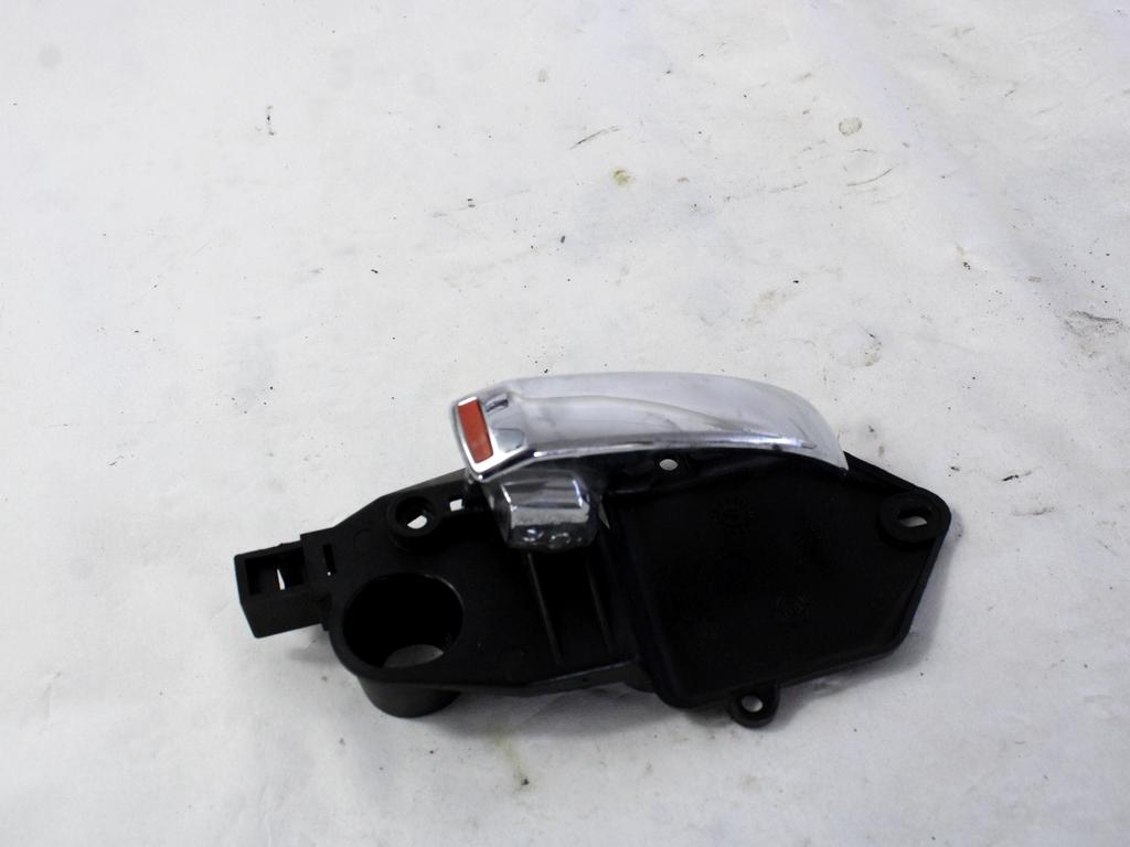 NOTRANJA KLJUKA  OEM N. 71749972 ORIGINAL REZERVNI DEL FIAT 500 CINQUECENTO 312 MK3 (2007 - 2015) BENZINA LETNIK 2010