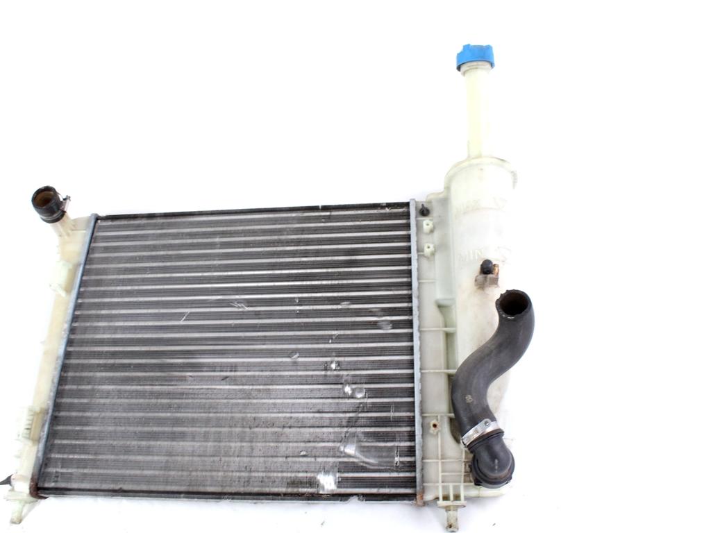 RADIATOR VODE OEM N. 61936 ORIGINAL REZERVNI DEL FIAT 500 CINQUECENTO 312 MK3 (2007 - 2015) BENZINA LETNIK 2010