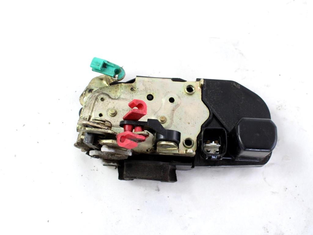 CENTRALNO ZAKLEPANJE ZADNJIH DESNIH VRAT OEM N. 55177044AJ ORIGINAL REZERVNI DEL JEEP CHEROKEE MK3 KJ (2001 - 2005) DIESEL LETNIK 2002