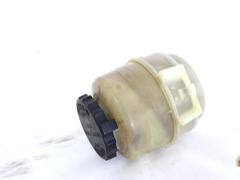 REZERVOAR CRPALKA  SERVO VOLAN OEM N. 4436090000000 ORIGINAL REZERVNI DEL DAIHATSU TERIOS J100 MK1 (1997 - 2005) BENZINA LETNIK 2000