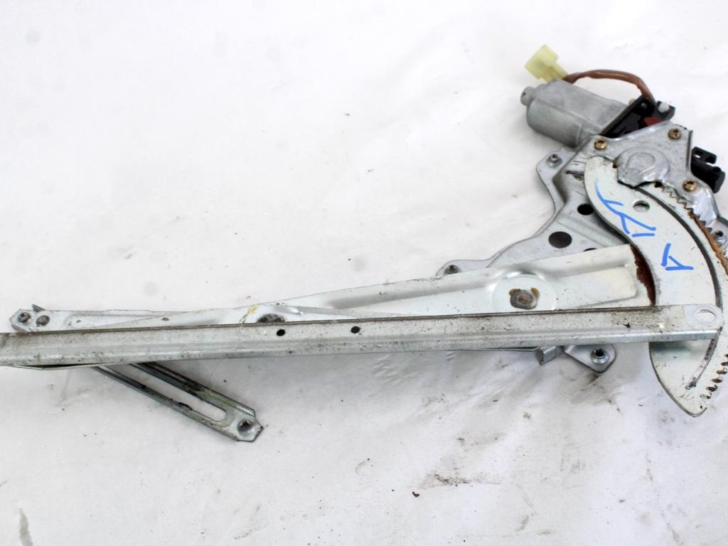 MEHANIZEM DVIGA SPREDNJIH STEKEL  OEM N. 8786 SISTEMA ALZACRISTALLO PORTA ANTERIORE ELETTRI ORIGINAL REZERVNI DEL DAIHATSU TERIOS J100 MK1 (1997 - 2005) BENZINA LETNIK 2000