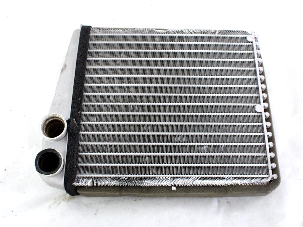 GRELEC RADIATORJA OEM N. 1K0819031B ORIGINAL REZERVNI DEL VOLKSWAGEN TOURAN 1T2 MK1 R1 (2006 - 2010)DIESEL LETNIK 2007