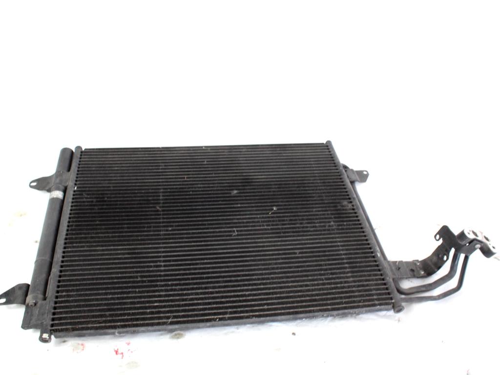 HLADILNIK KLIME OEM N. 1T0820411E ORIGINAL REZERVNI DEL VOLKSWAGEN TOURAN 1T2 MK1 R1 (2006 - 2010)DIESEL LETNIK 2007