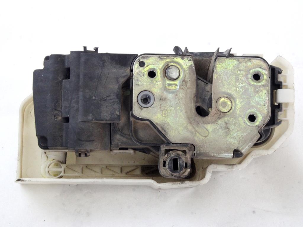 CENTRALNI ZAKLEP SPREDNJIH VRAT  OEM N. 51739843 ORIGINAL REZERVNI DEL LANCIA Y YPSILON 843 (2003-2006) BENZINA LETNIK 2005