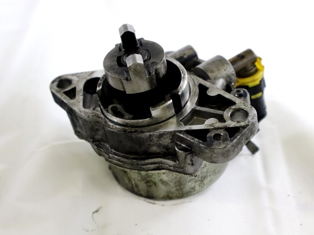 VAKUUM CRPALKA OEM N. 73501167 ORIGINAL REZERVNI DEL SUZUKI SPLASH EX (03-2008/05-2012)DIESEL LETNIK 2009