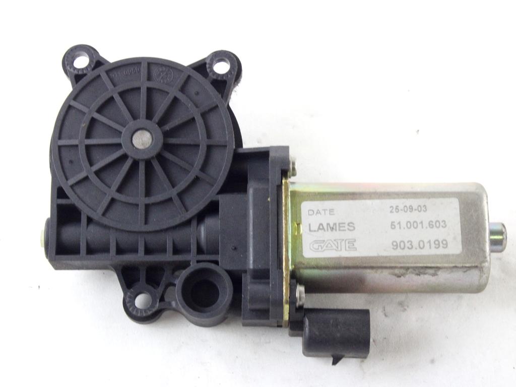 DVIZNI MEHANIZEM SPREDNIH STEKEL  OEM N. 17452 MOTORINO ALZACRISTALLO PORTA ANTERIORE ORIGINAL REZERVNI DEL LANCIA Y YPSILON 843 (2003-2006) DIESEL LETNIK 2004