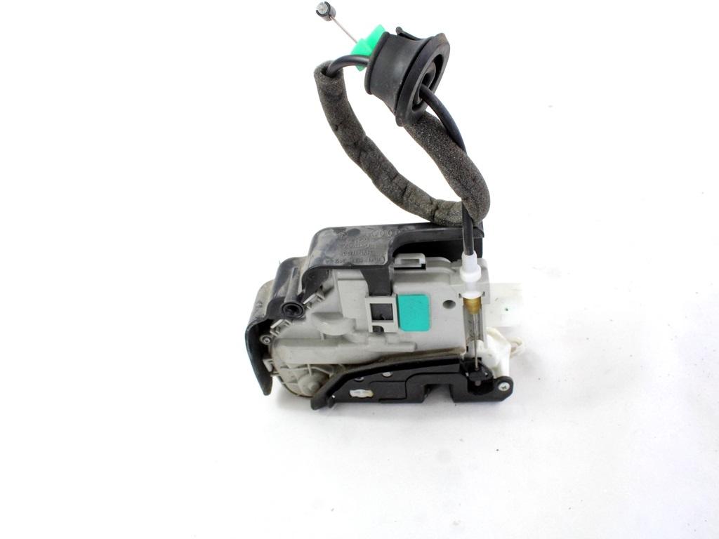 CENTRALNO ZAKLEPANJE PREDNIH LEVIH VRAT OEM N. 8X1837015B ORIGINAL REZERVNI DEL AUDI A4 B9 BER/SW/ALLROAD (2015 - 2019)DIESEL LETNIK 2016