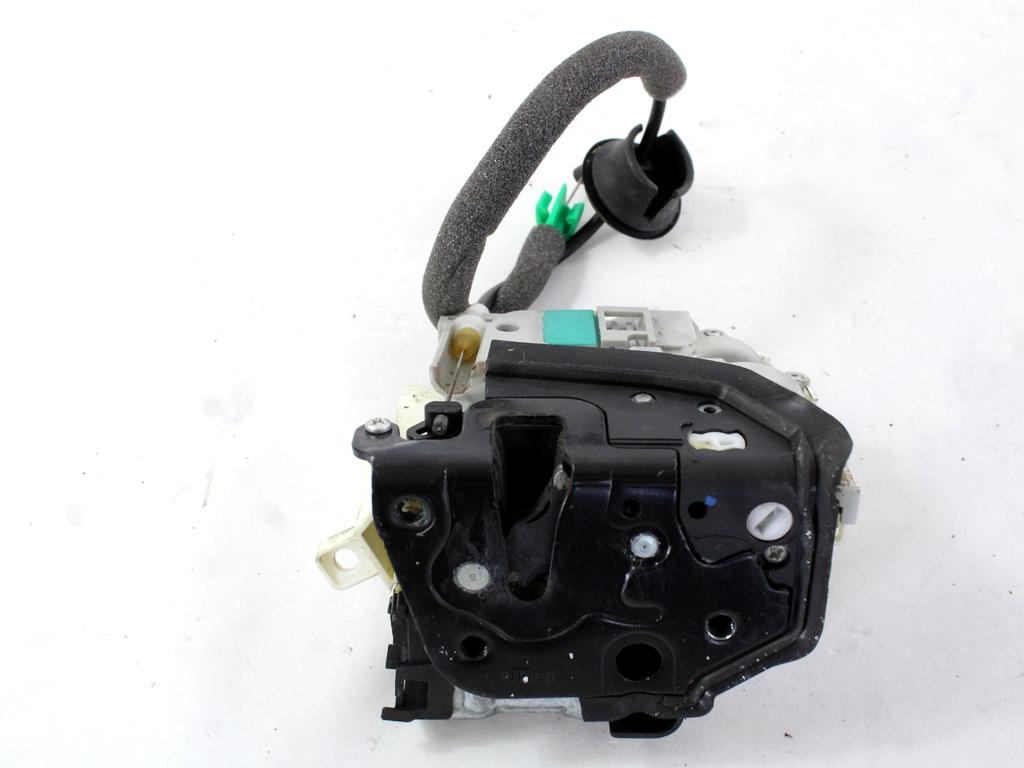 CENTRALNI ZAKLEP SPREDNJIH VRAT  OEM N. 8X1837016C ORIGINAL REZERVNI DEL AUDI A4 B9 BER/SW/ALLROAD (2015 - 2019)DIESEL LETNIK 2016