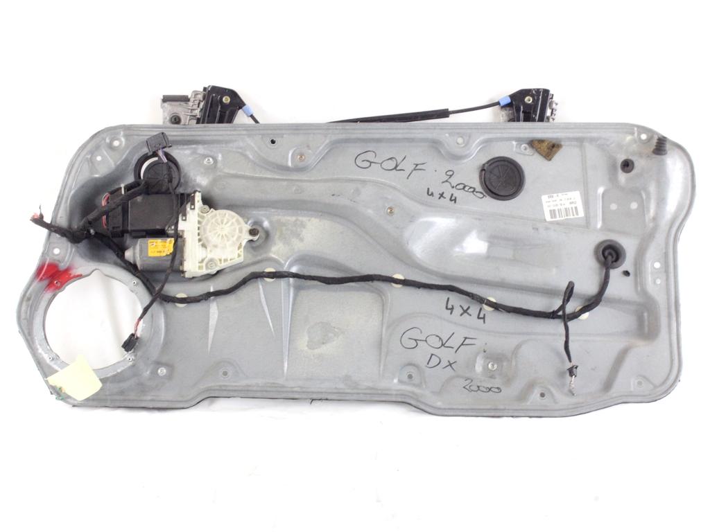 MEHANIZEM DVIGA SPREDNJIH STEKEL  OEM N. 8799 SISTEMA ALZACRISTALLO PORTA ANTERIORE ELETTRI ORIGINAL REZERVNI DEL VOLKSWAGEN GOLF IV 1J1 1E7 1J5 MK4 BER/SW (1998 - 2004) BENZINA LETNIK 1999