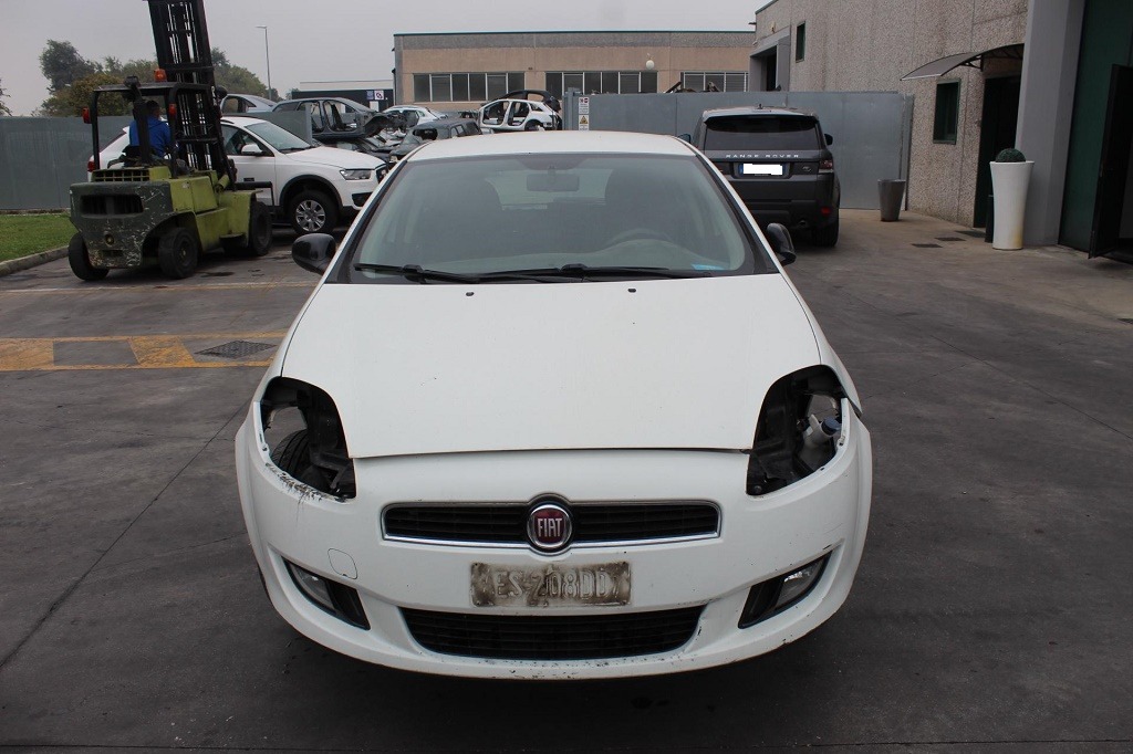 FIAT BRAVO 1.6 D 88KW 6M 5P (2013) RICAMBI IN MAGAZZINO