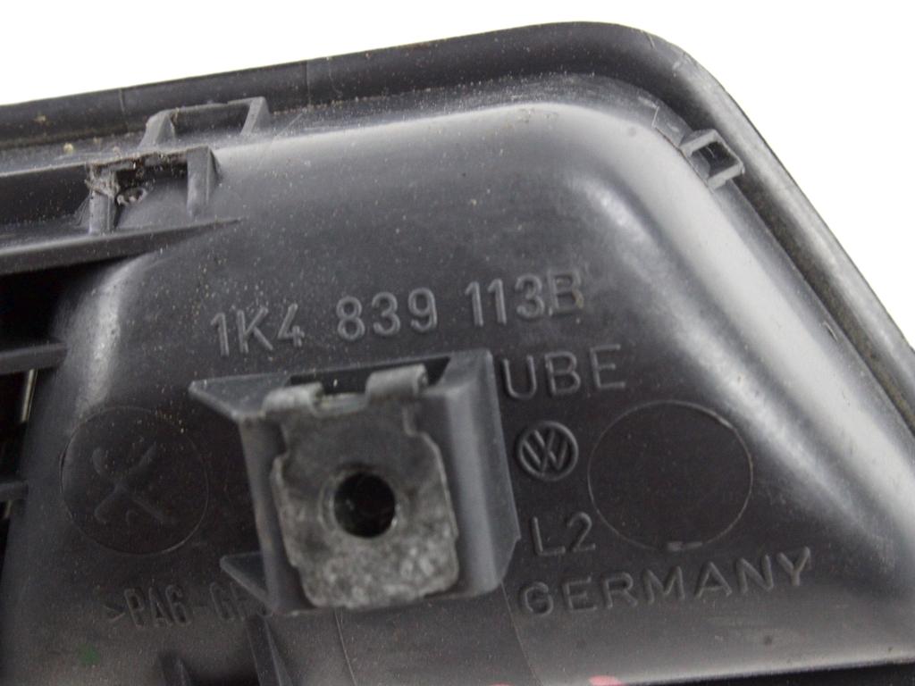 NOTRANJA KLJUKA  OEM N. 1K4839113 ORIGINAL REZERVNI DEL VOLKSWAGEN GOLF V 1K1 1K5 MK5 BER/SW (02/2004-11/2008) DIESEL LETNIK 2004