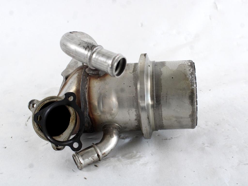 EGR VENTIL/IZMENJALNIK OEM N. 04L131512BR ORIGINAL REZERVNI DEL VOLKSWAGEN T-ROC A11 (DAL 2017)  DIESEL LETNIK 2020