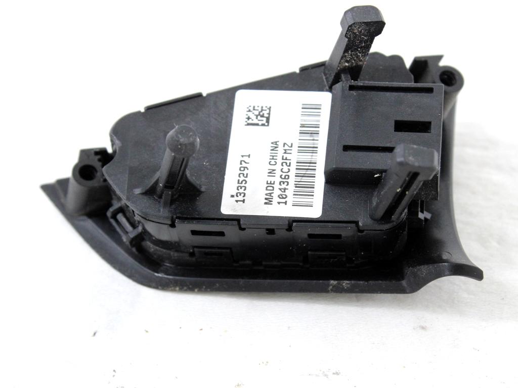 MULTIFUNKCIJSKI VOLAN OEM N. 13352971 ORIGINAL REZERVNI DEL OPEL MERIVA B S10 (2010 -2017)DIESEL LETNIK 2016