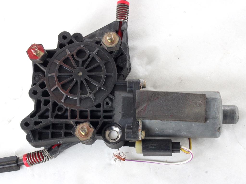 MEHANIZEM DVIGA SPREDNJIH STEKEL  OEM N. 5802 SISTEMA ALZACRISTALLO PORTA ANTERIORE ELETTRI ORIGINAL REZERVNI DEL FORD KA / SPORTKA / STREETKA RB MK1 (1996 - 08/2008) BENZINA LETNIK 1999