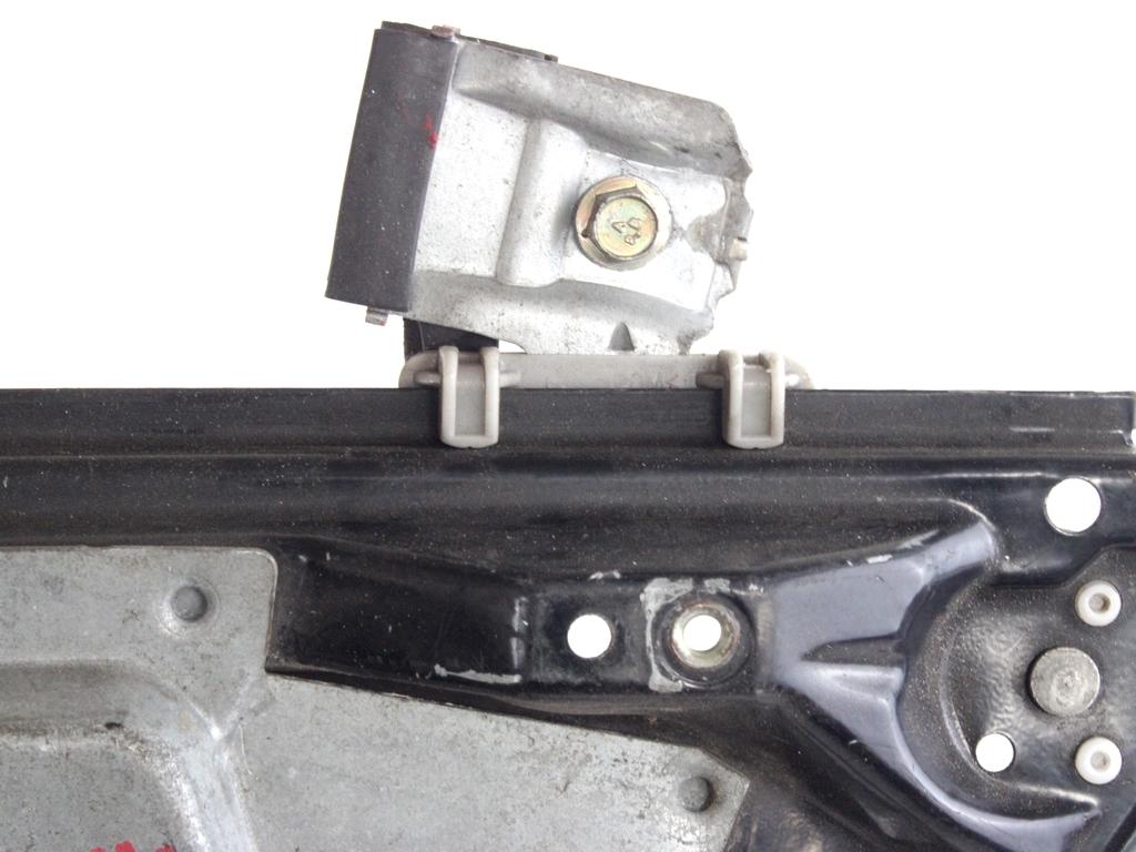 MEHANIZEM DVIGA SPREDNJIH STEKEL  OEM N. 15810 SISTEMA ALZACRISTALLO PORTA ANTERIORE ELETTR ORIGINAL REZERVNI DEL FORD FOCUS DAW DBW DNW MK1 BER/SW (1998-2001)DIESEL LETNIK 2001