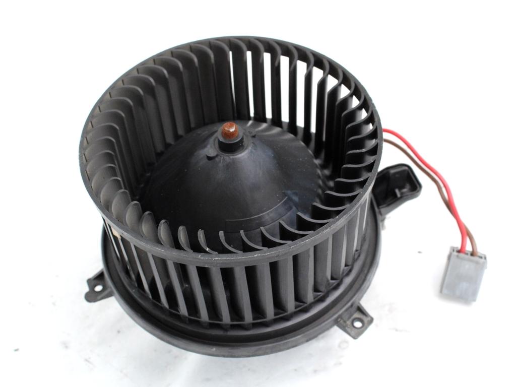 VENTILATOR  KABINE  OEM N. 13369749 ORIGINAL REZERVNI DEL OPEL MERIVA B S10 (2010 -2017)DIESEL LETNIK 2016