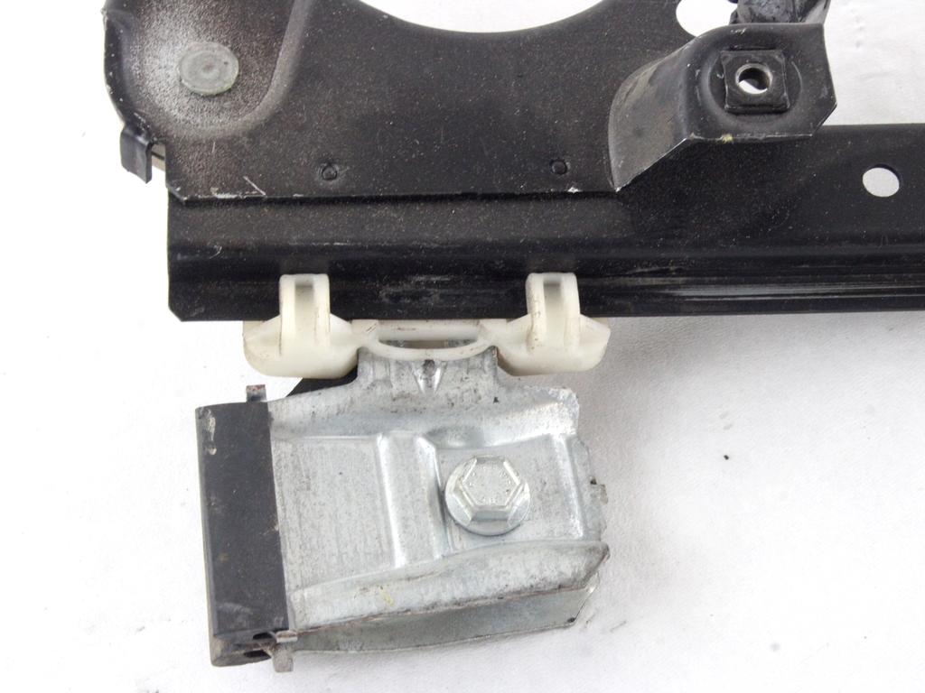 MEHANIZEM DVIGA SPREDNJIH STEKEL  OEM N. 15429 SISTEMA ALZACRISTALLO PORTA ANTERIORE ELETTR ORIGINAL REZERVNI DEL LAND ROVER FREELANDER L314 R 3/5 PORTE (2000 - 2006) DIESEL LETNIK 2004