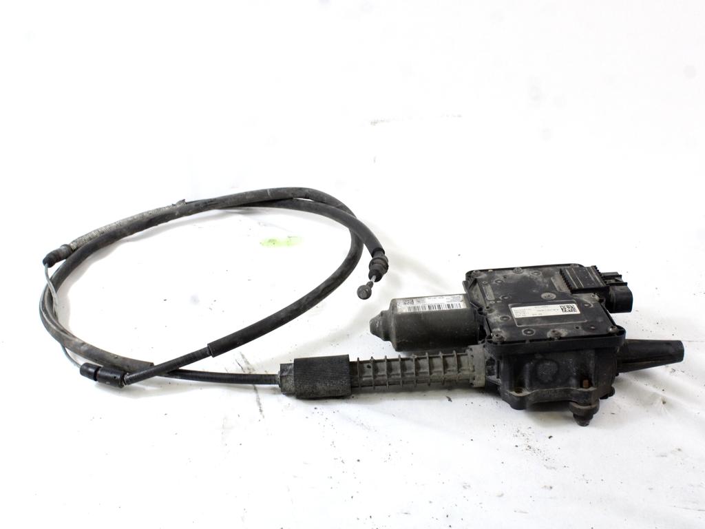 ELEKTRICNA PARKIRNA ZAVORNA  OEM N. 13386364 ORIGINAL REZERVNI DEL OPEL MERIVA B S10 (2010 -2017)DIESEL LETNIK 2016