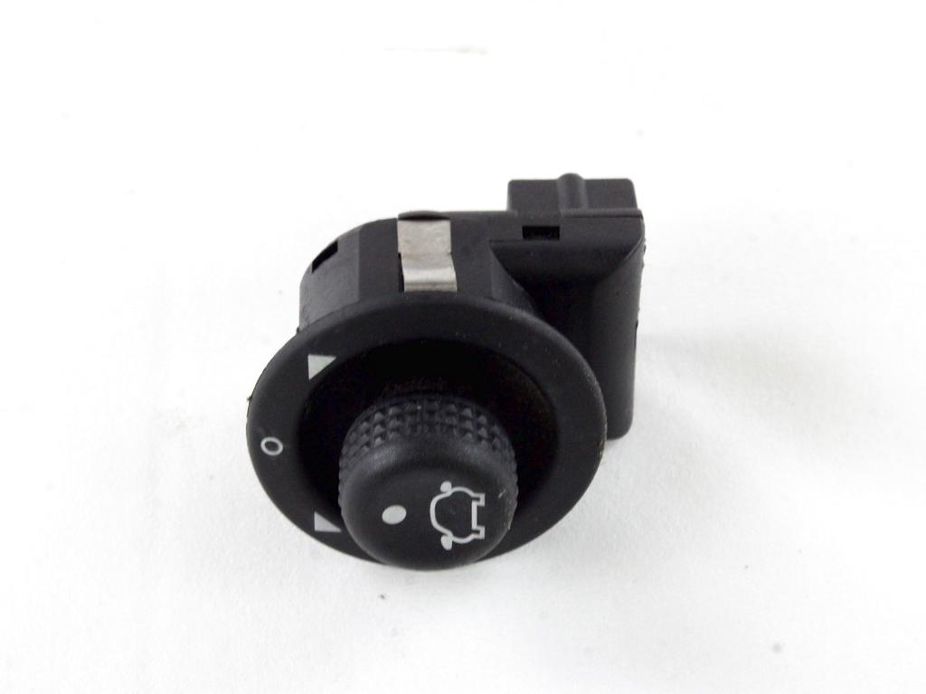 ZADNJE STIKALO OEM N. 93B017B676BB ORIGINAL REZERVNI DEL FORD FIESTA JH JD MK5 R (2005 - 2008) DIESEL LETNIK 2007