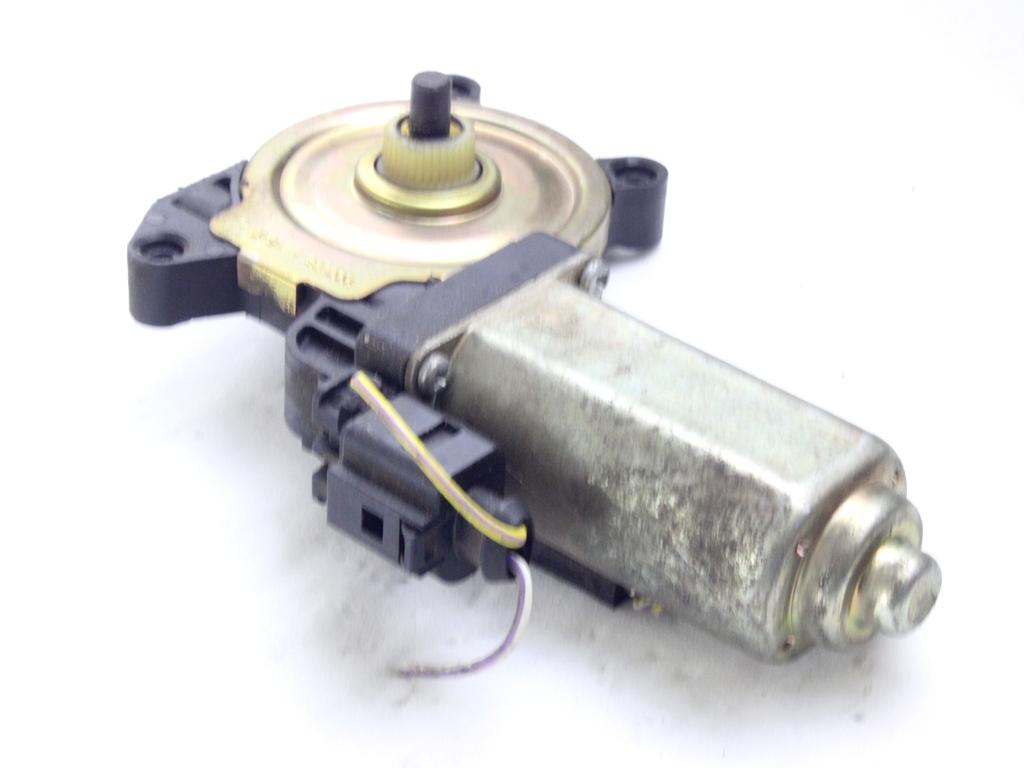 DVIZNI MEHANIZEM SPREDNIH STEKEL  OEM N. 10043 MOTORINO ALZACRISTALLO PORTA ANTERIORE ORIGINAL REZERVNI DEL FORD FOCUS DAW DBW DNW MK1 BER/SW (1998-2001)DIESEL LETNIK 1999