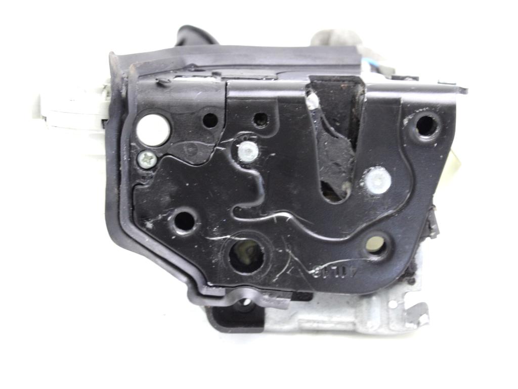 CENTRALNO ZAKLEPANJE PREDNIH LEVIH VRAT OEM N. 8X1837015C ORIGINAL REZERVNI DEL AUDI A3 MK3R 8V 8V1 8VK 8VS 8VM 8V7 8VE 3P/5P/CABRIO (2016 -2020)DIESEL LETNIK 2018