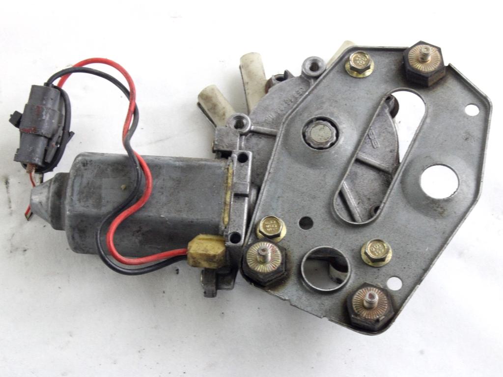 DVIZNI MEHANIZEM SPREDNIH STEKEL  OEM N. 2934 MOTORINO ALZACRISTALLO PORTA ANTERIORE ORIGINAL REZERVNI DEL SAAB 9000 (1985-1998)BENZINA LETNIK 1992