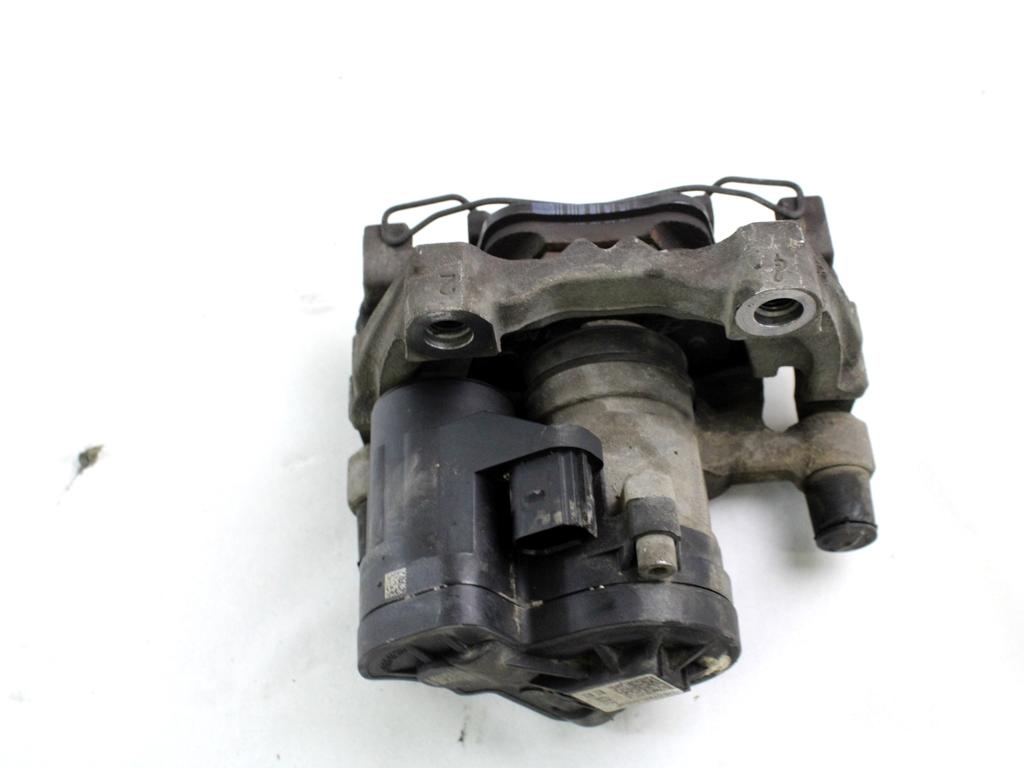 ZADNJE DESNE ZAVORNE CELJUSTI  OEM N. 8V0615424D ORIGINAL REZERVNI DEL AUDI A3 MK3R 8V 8V1 8VK 8VS 8VM 8V7 8VE 3P/5P/CABRIO (2016 -2020)DIESEL LETNIK 2018