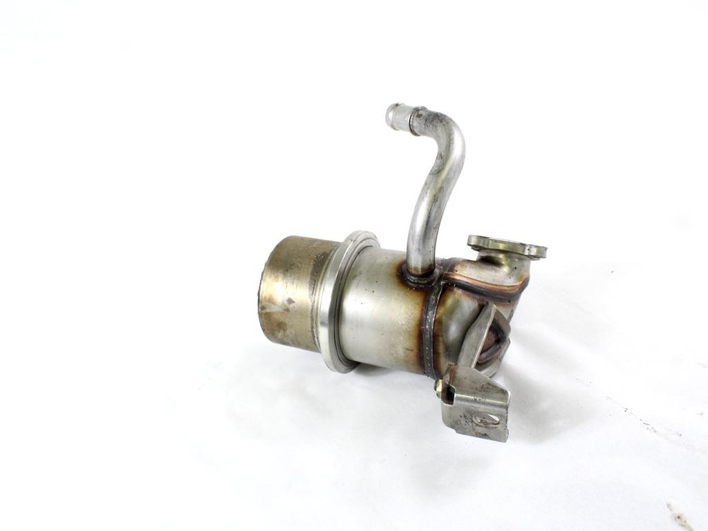 EGR VENTIL/IZMENJALNIK OEM N. 04L131512BR ORIGINAL REZERVNI DEL AUDI A3 MK3R 8V 8V1 8VK 8VS 8VM 8V7 8VE 3P/5P/CABRIO (2016 -2020)DIESEL LETNIK 2018