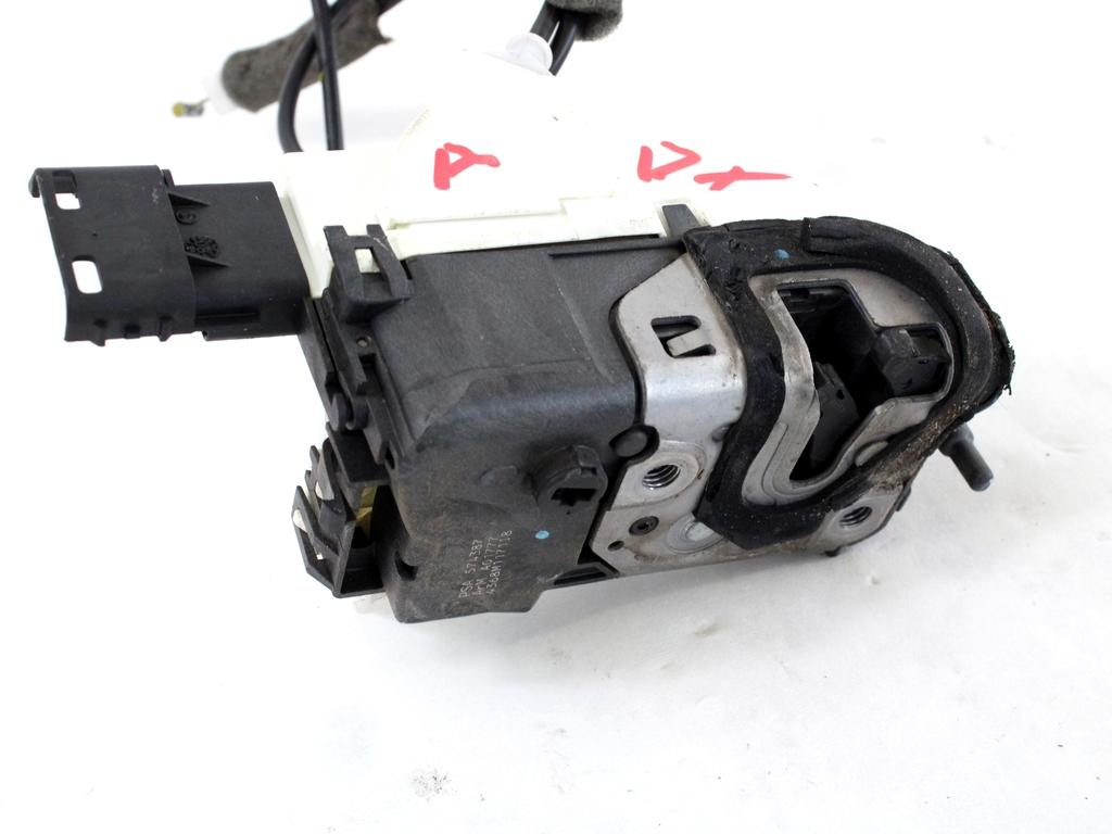 CENTRALNI ZAKLEP SPREDNJIH VRAT  OEM N. 9800618180 ORIGINAL REZERVNI DEL CITROEN C5 RD TD MK2 /TOURER/CROSS TOURER (2008 - 2017) DIESEL LETNIK 2009