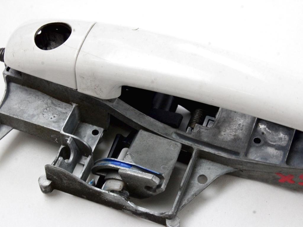 ZUNANJA KLJUKA SPREDNJA LEVA VRATA OEM N. 9101GH ORIGINAL REZERVNI DEL PEUGEOT 208 CA CC MK1 (2012 -2019) DIESEL LETNIK 2015