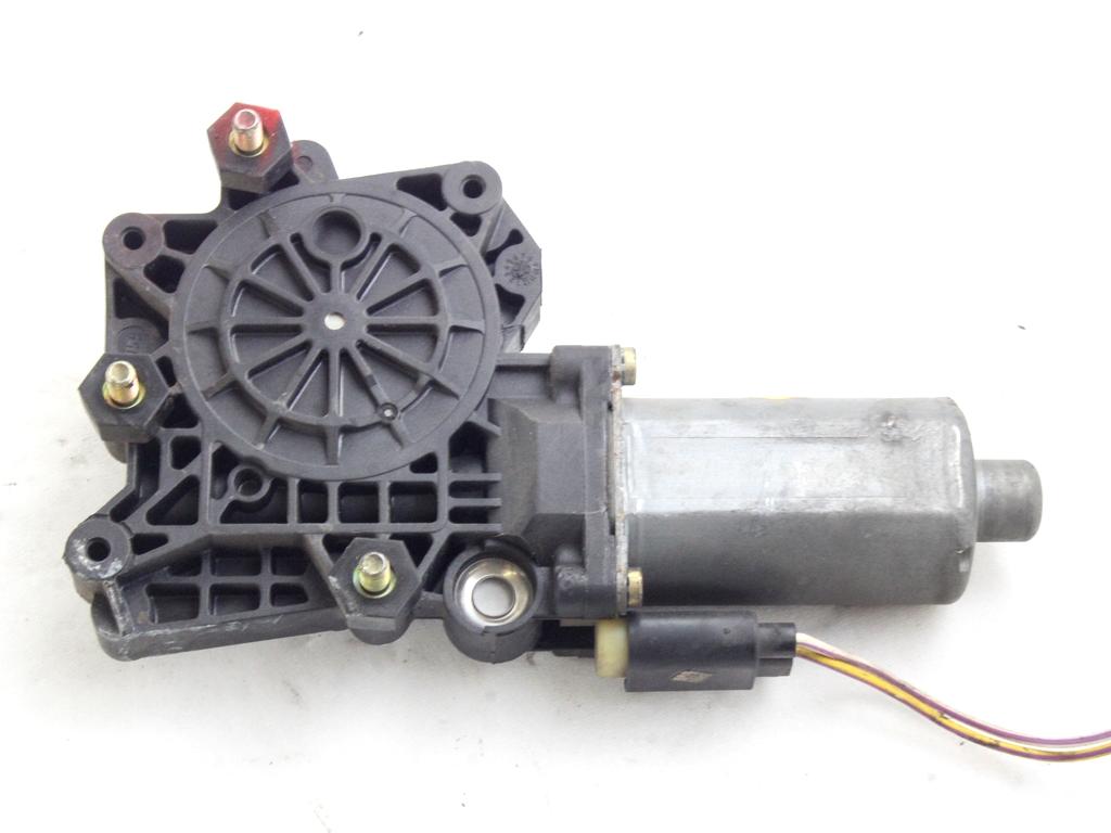 DVIZNI MEHANIZEM SPREDNIH STEKEL  OEM N. 5736 MOTORINO ALZACRISTALLO PORTA ANTERIORE ORIGINAL REZERVNI DEL FORD FIESTA JA JB MK4 (1995 - 1999)BENZINA LETNIK 1996